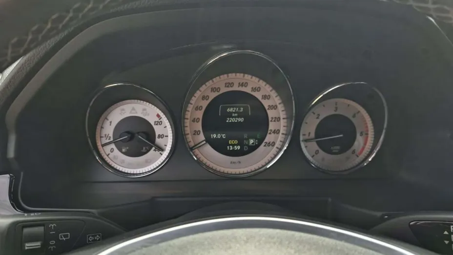 MERCEDES-BENZ GLK -
