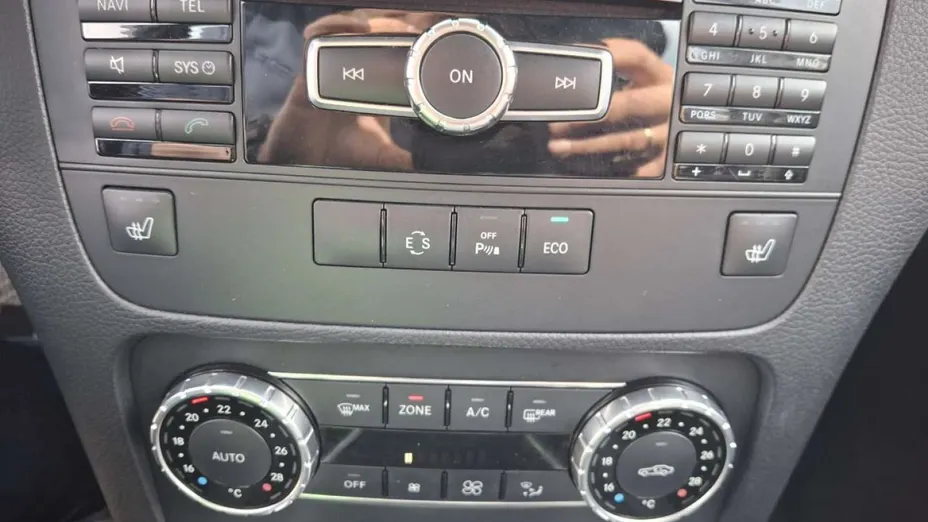 MERCEDES-BENZ GLK -