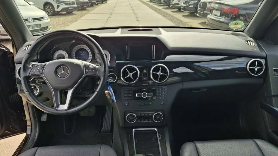 MERCEDES-BENZ GLK -