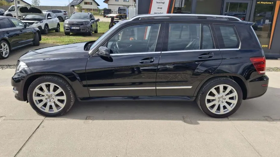 MERCEDES-BENZ GLK -