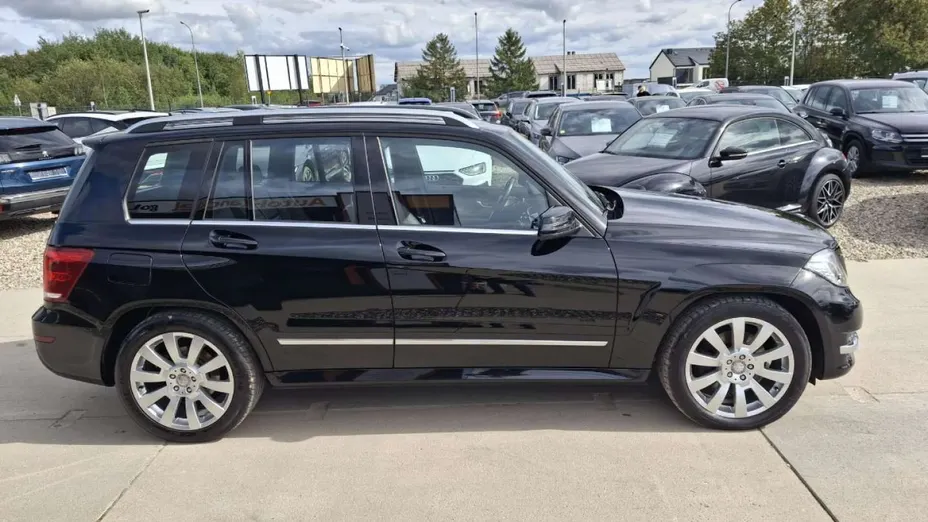 MERCEDES-BENZ GLK -