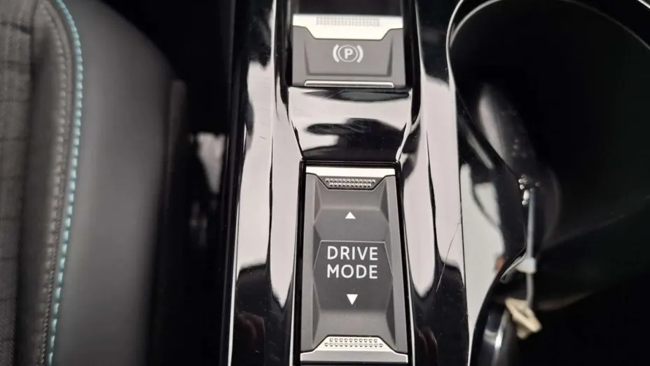 PEUGEOT 2008 -