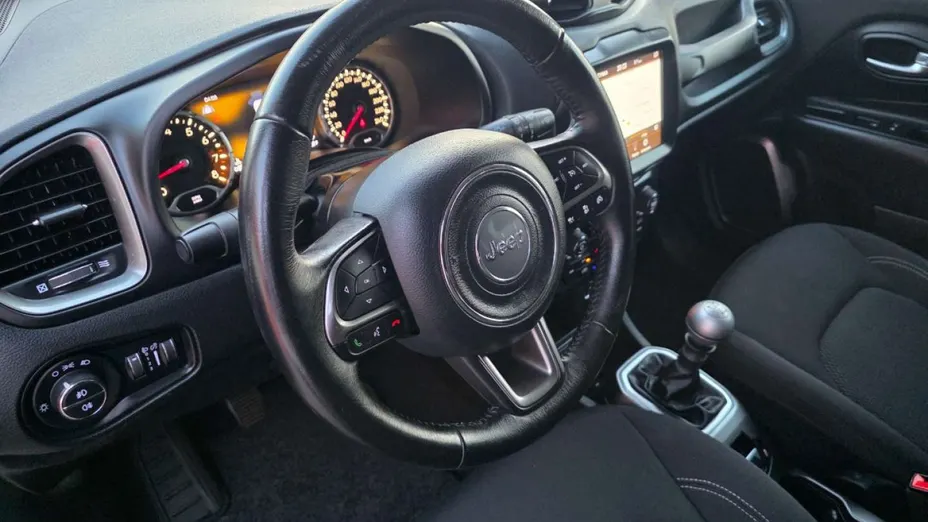 JEEP Renegade -