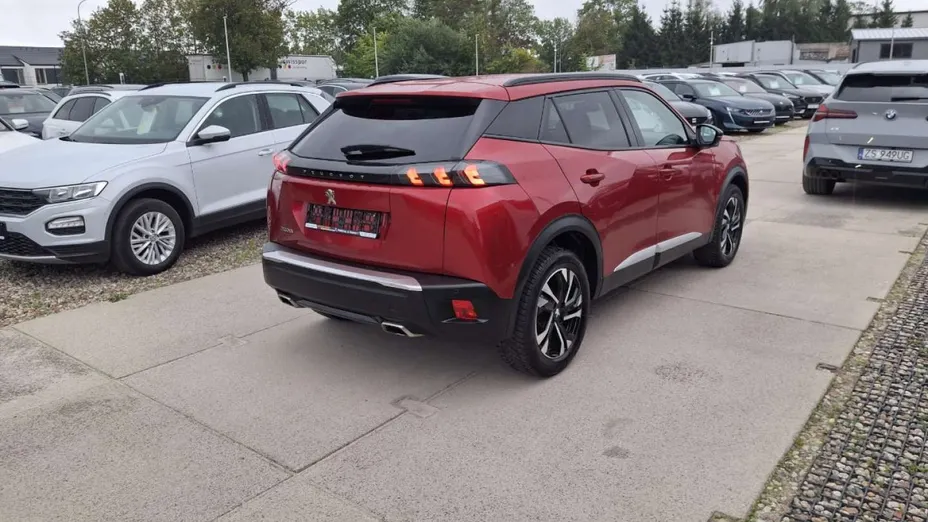 PEUGEOT 2008 -