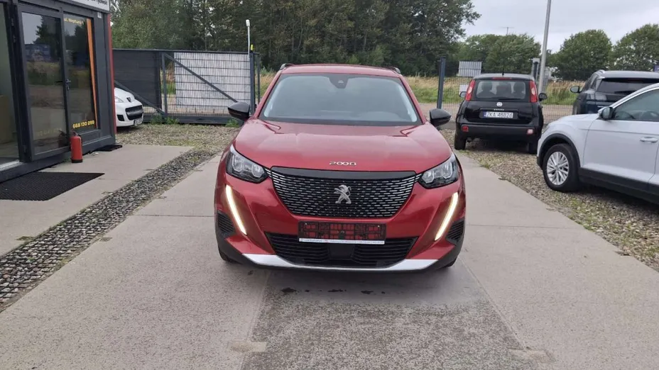 PEUGEOT 2008 -