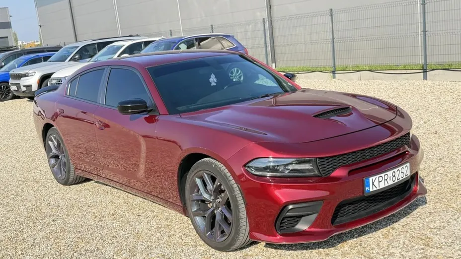 DODGE Charger -