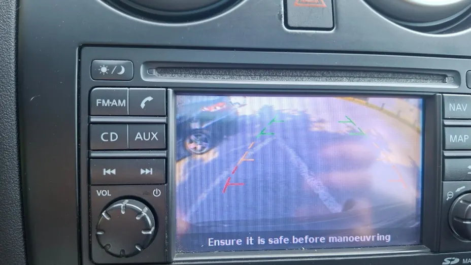 NISSAN Qashqai -