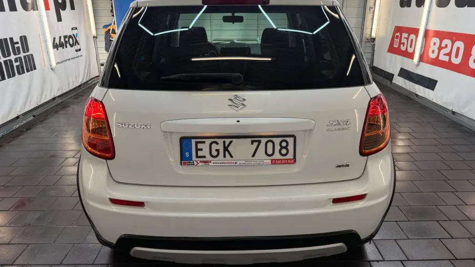 SUZUKI SX4 -