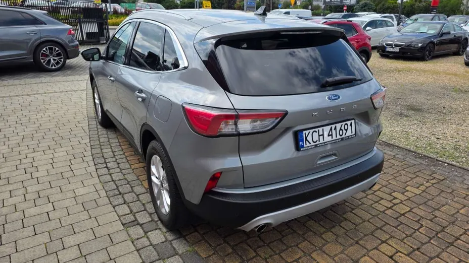 FORD Kuga -