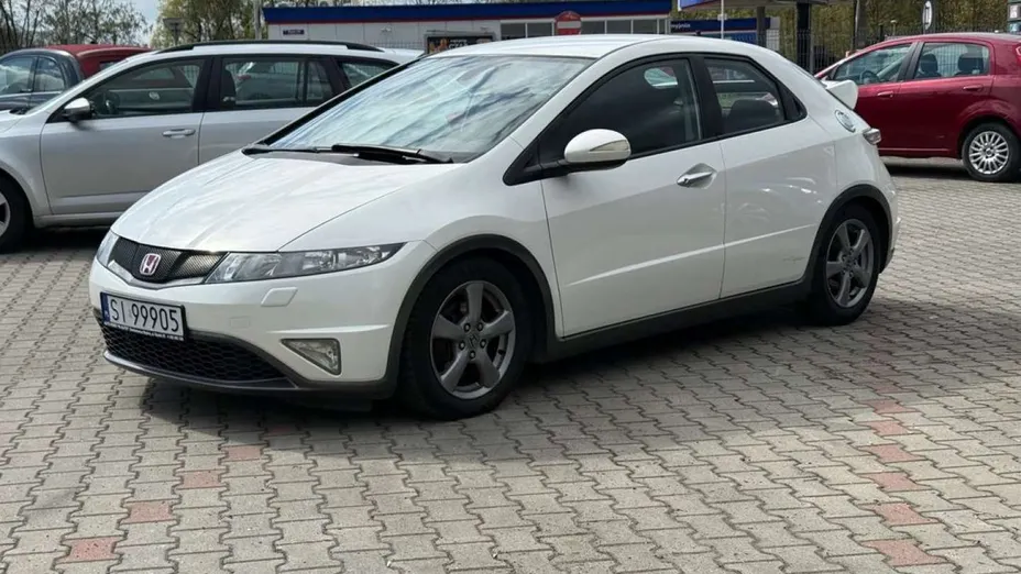 HONDA Civic -