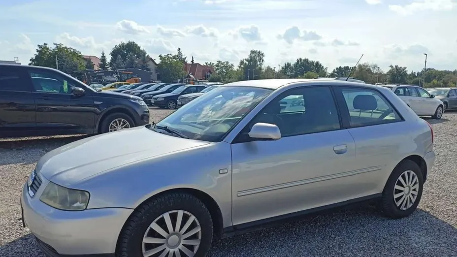 AUDI A3 -