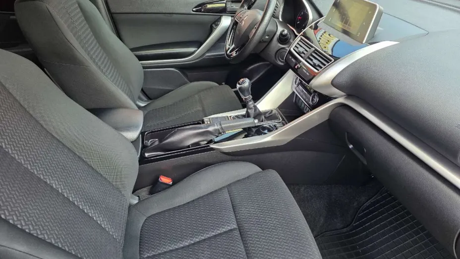 MITSUBISHI Eclipse Cross -