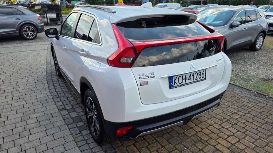 MITSUBISHI Eclipse Cross -