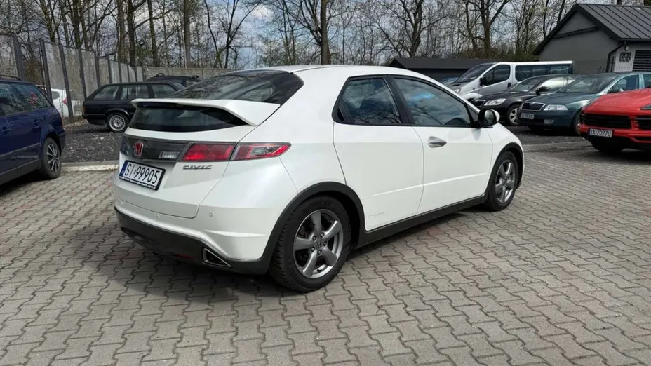 HONDA Civic -