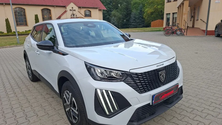 PEUGEOT 2008 -