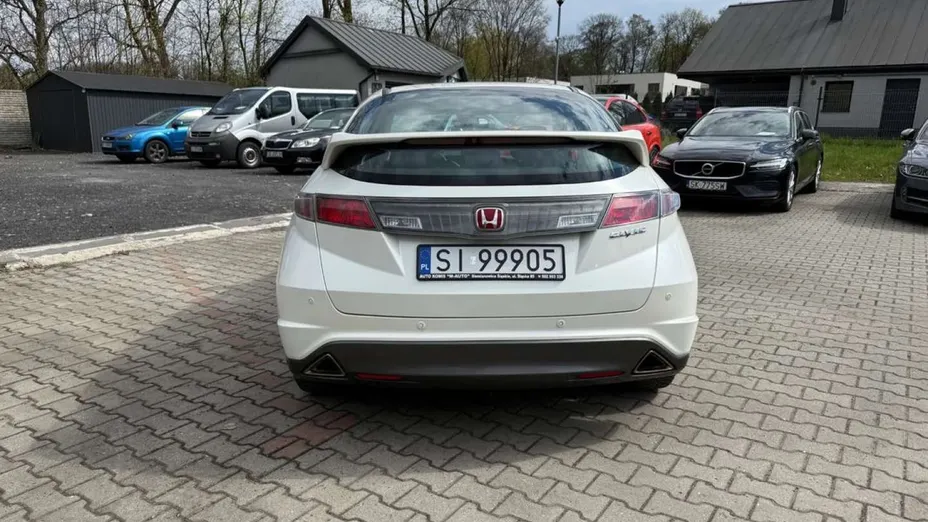 HONDA Civic -