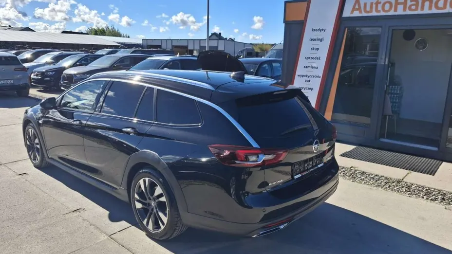 OPEL Insignia -