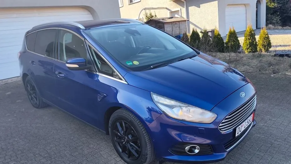 FORD S-MAX -