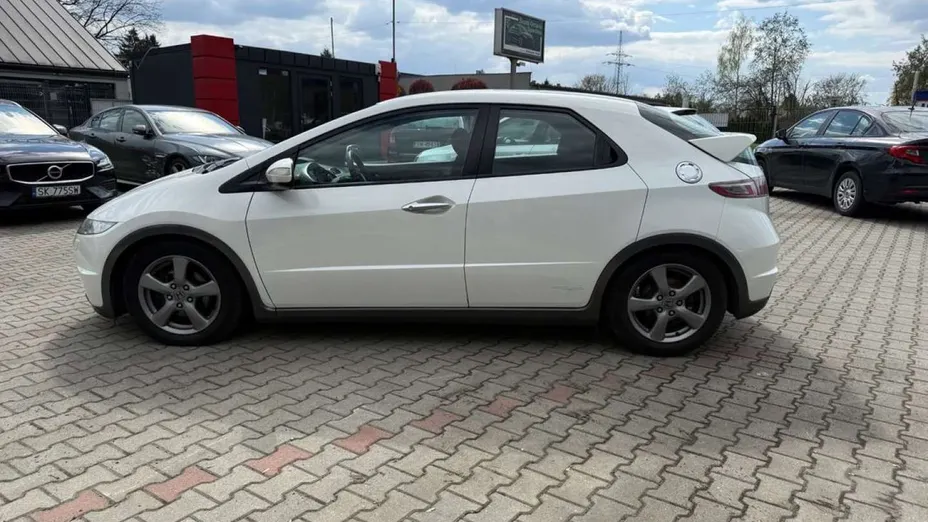 HONDA Civic -