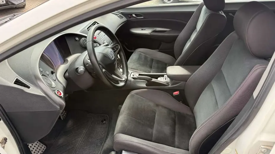 HONDA Civic -
