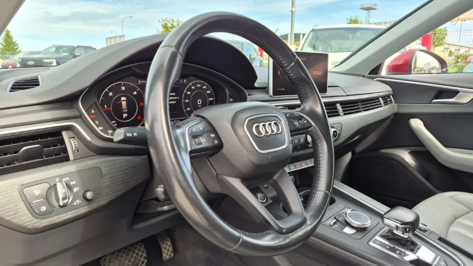 AUDI A4 Avant -