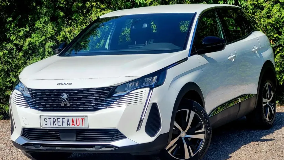 PEUGEOT 3008 -