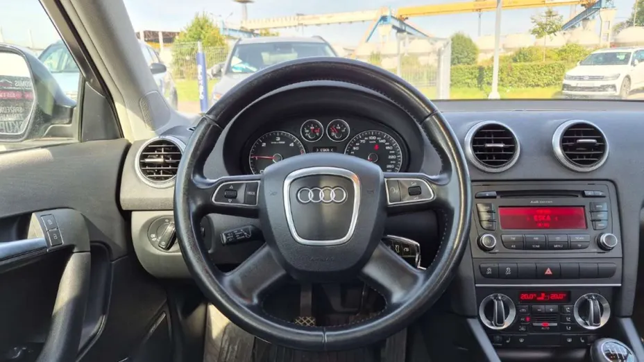 AUDI A3 Sportback -