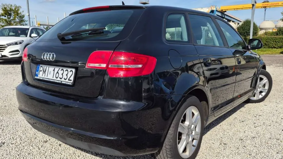 AUDI A3 Sportback -