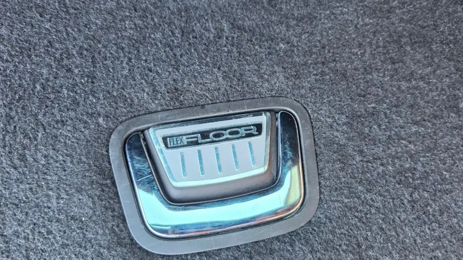 OPEL Insignia -