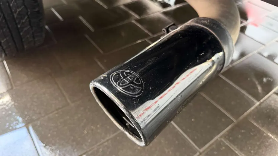 TOYOTA Tacoma -