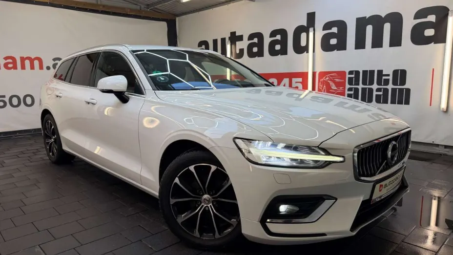 VOLVO V60 -