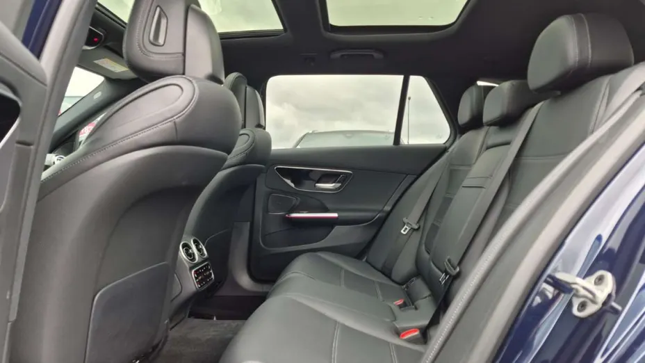 MERCEDES-BENZ C Klasa -
