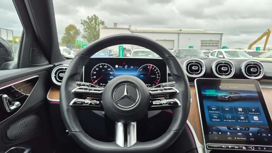 MERCEDES-BENZ C Klasa -