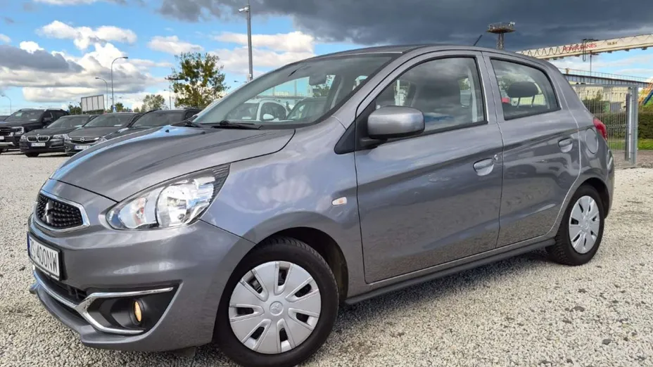 MITSUBISHI Space Star -