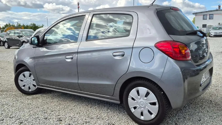 MITSUBISHI Space Star -