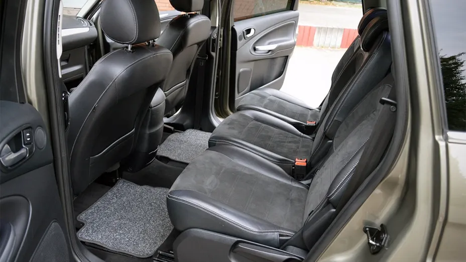 FORD S-MAX -