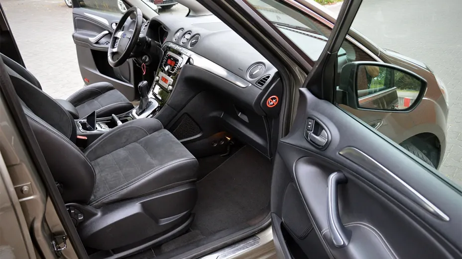 FORD S-MAX -