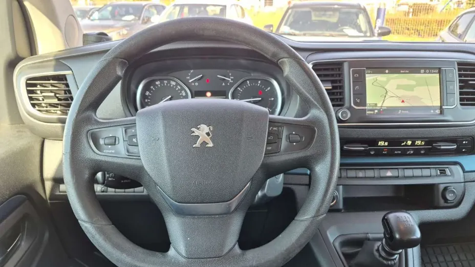 PEUGEOT Expert -