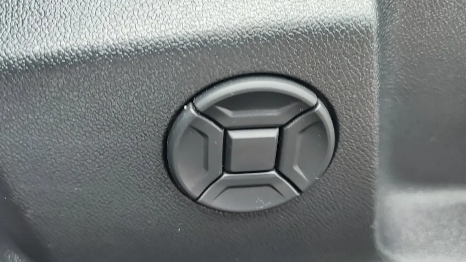 AUDI A6 -
