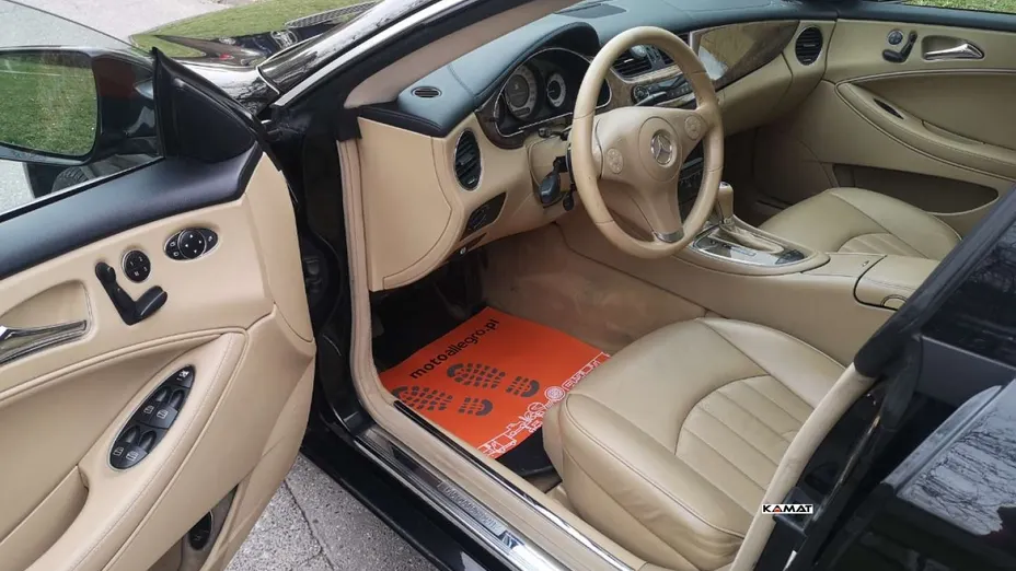 MERCEDES-BENZ CLS -