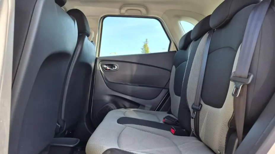 RENAULT Captur -