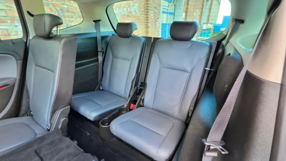 OPEL Zafira -