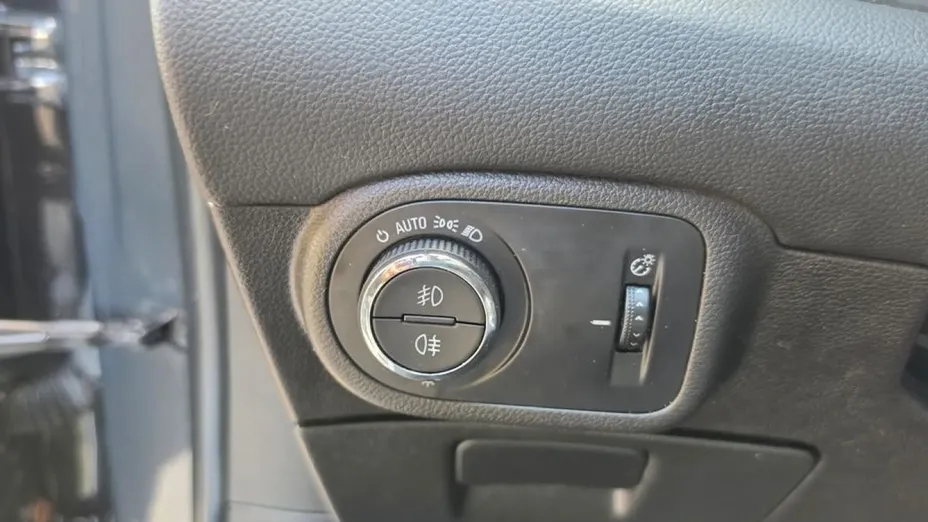 OPEL Zafira -