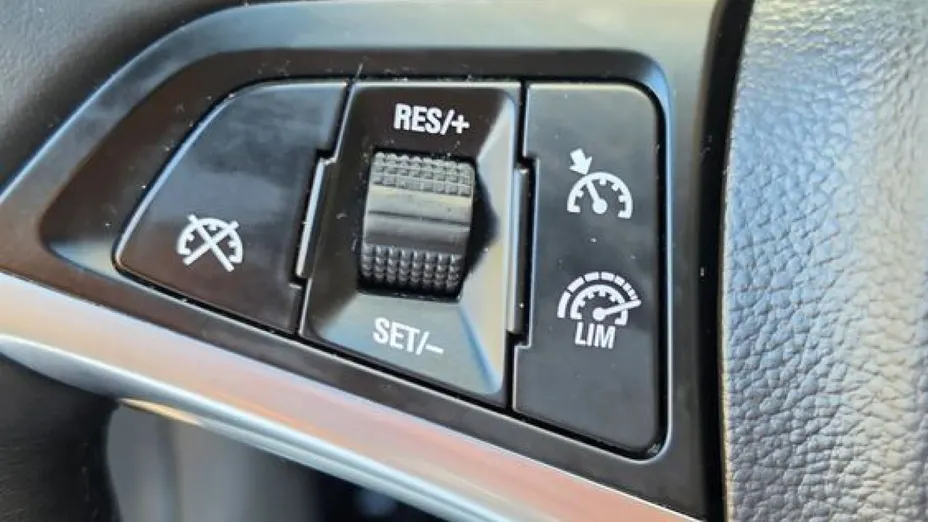 OPEL Zafira -