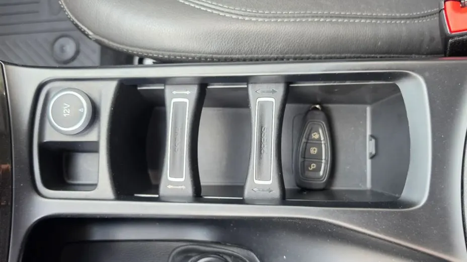 FORD C-MAX -