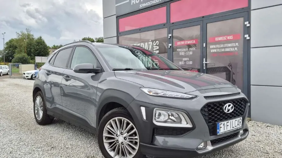 HYUNDAI Kona -