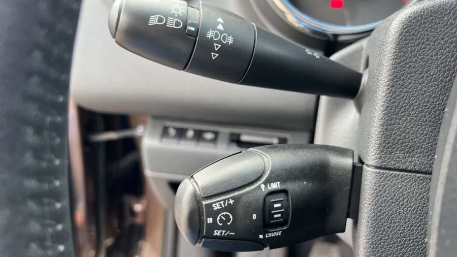 PEUGEOT 3008 -