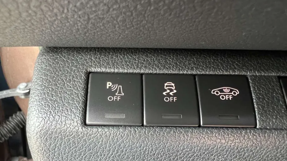 PEUGEOT 3008 -