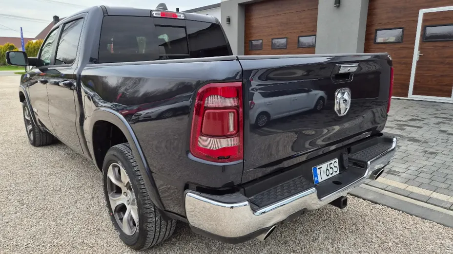 DODGE RAM -