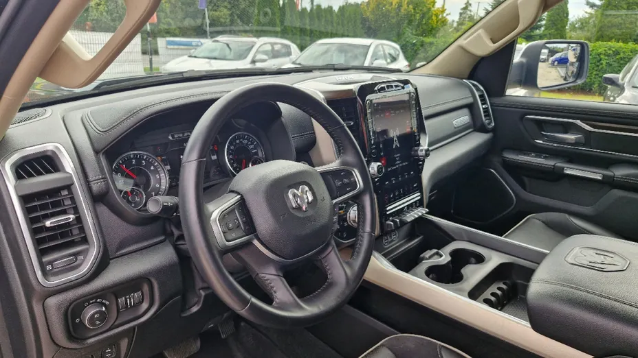 DODGE RAM -